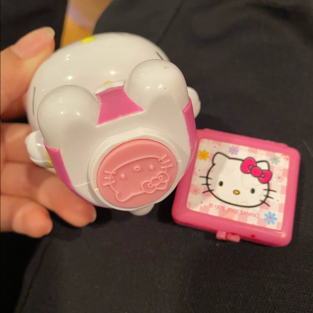 Hello kitty stamp - Picture 2 of 2